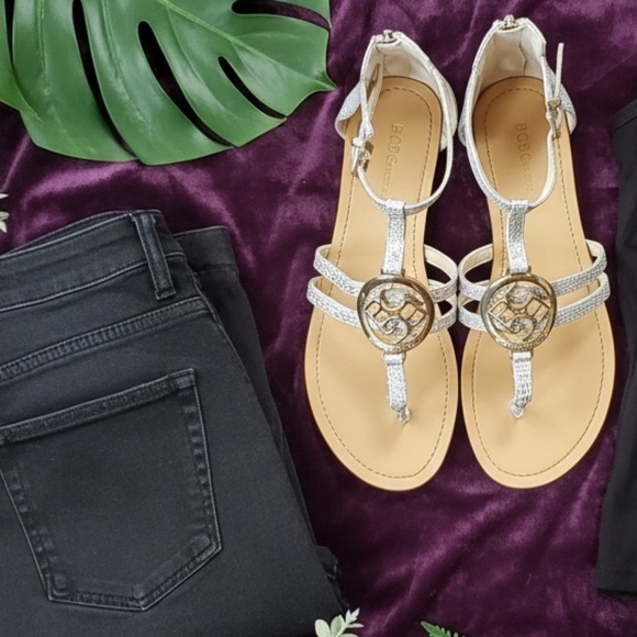 Sandals - Picture 2 of 16